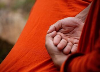 Discovering Inner Peace: A Journey Through Zen Meditation