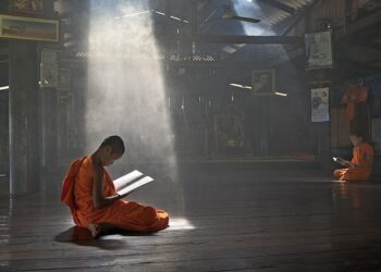 Balancing Your Energy: The Power of Chakra Meditation