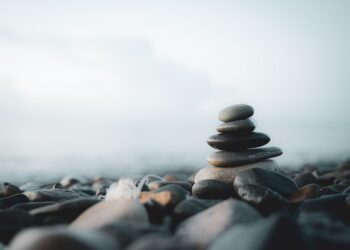 Mastering the Art of Presence: A Guide to Mindfulness Meditation