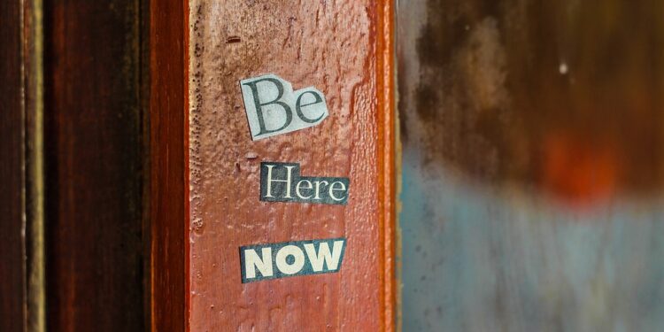 Finding Peace in the Palm of Your Hand: The Top Mindfulness Apps of 2021