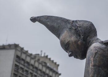 Transforming Minds: Strategies for Improving Mental Health